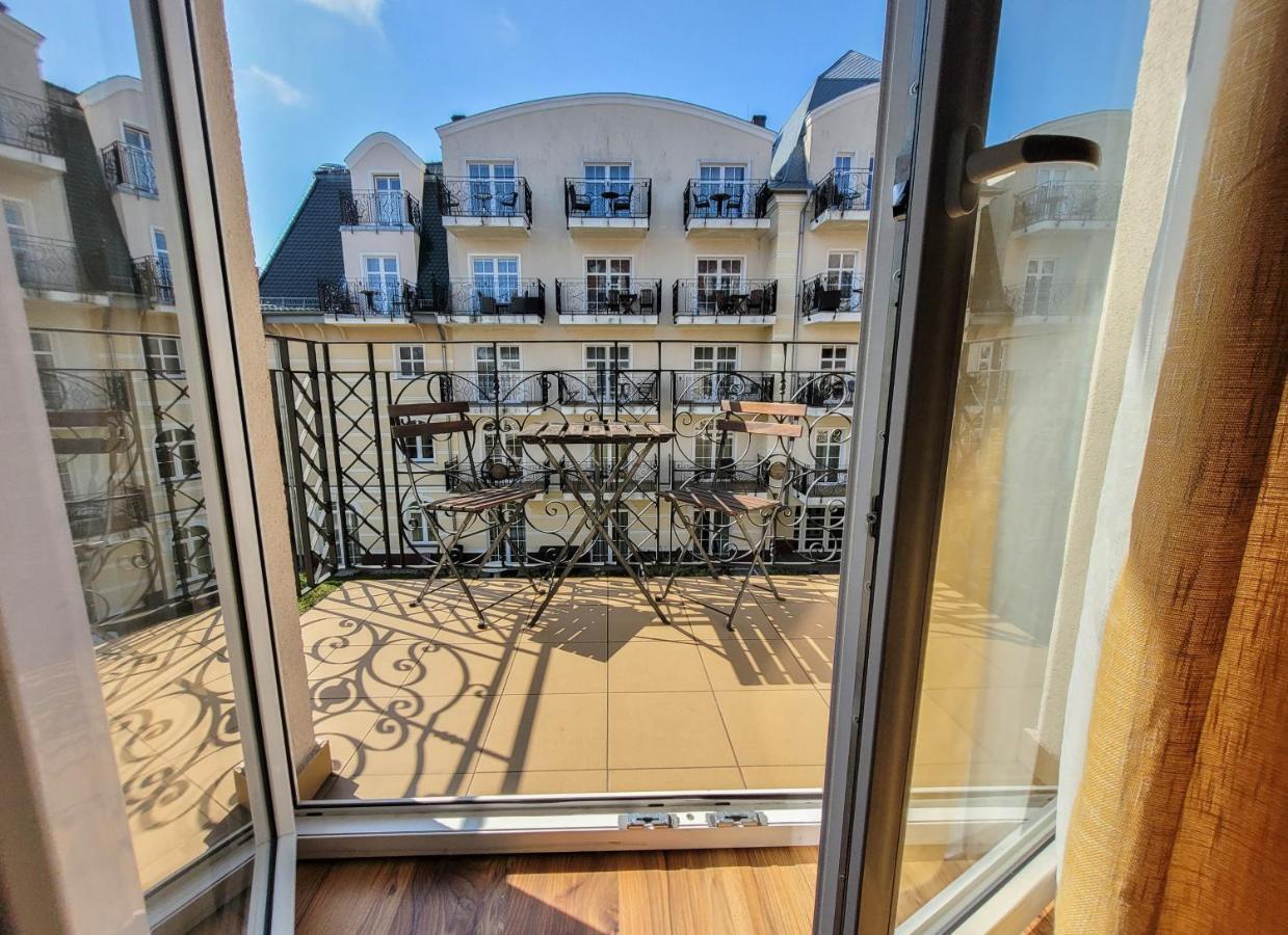 Apartamenty Na Wyspie - Trzy Korony - Studio Z Parkingiem Swinemünde Exterior foto