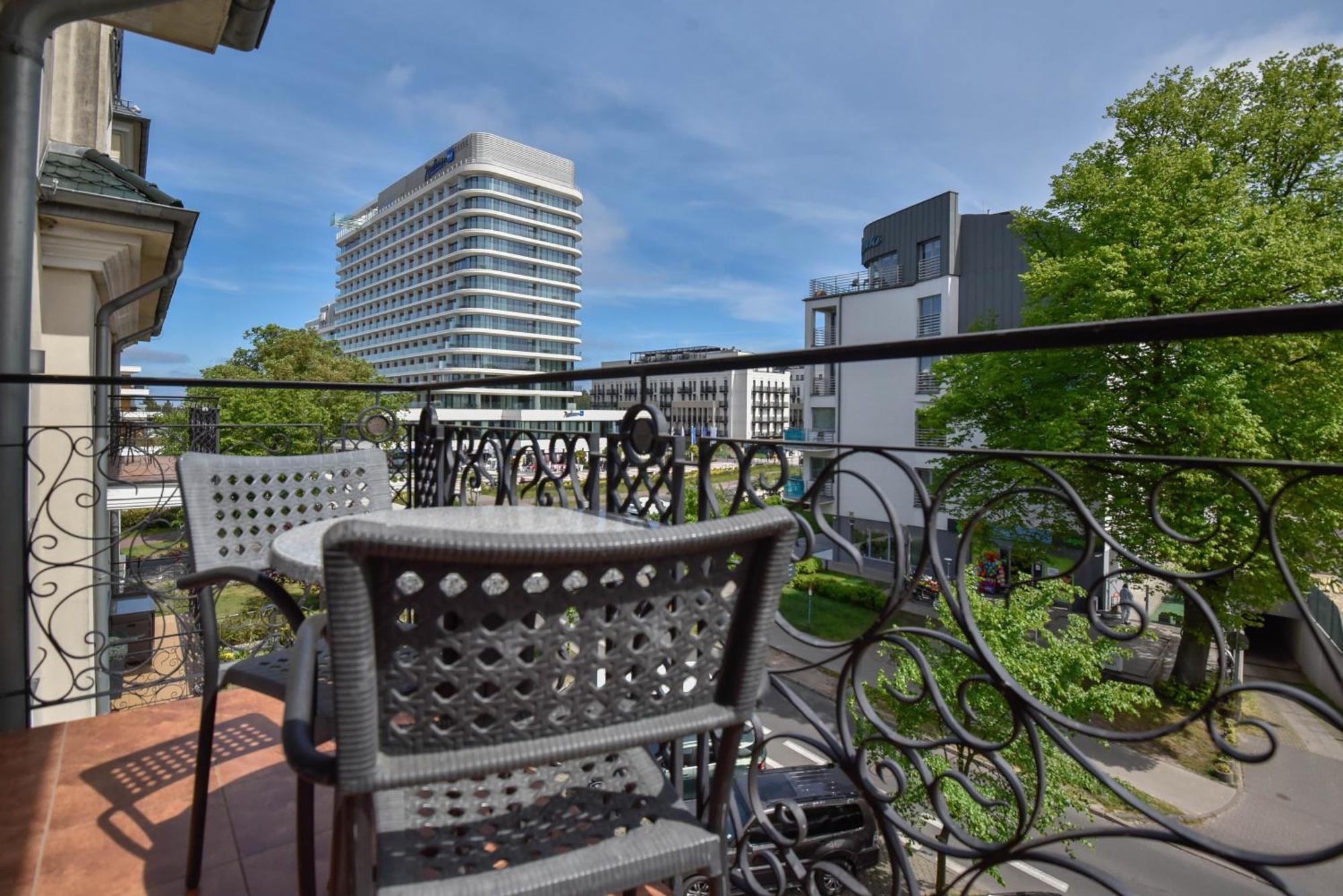 Apartamenty Na Wyspie - Trzy Korony - Studio Z Parkingiem Swinemünde Exterior foto